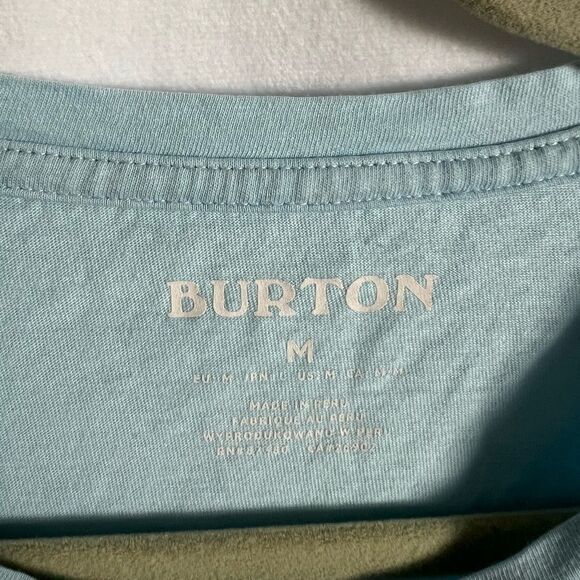 Burton Women’s Vault Tshirts size M - lot of 2! - Picture 5 of 12
